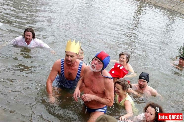 Otužilci Hradiště _Vanoce 2014 (36) Otužilci Hradiště _Vanoce 2014 (36)