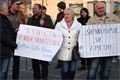Protest proti invazi na Krymu v Plzni na Masarykově náměstí.