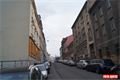 Karlova ulice v pondělí ráno vypadala už naprosto klidně. 
