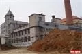 Demoliční práce v areálu Světovaru skončí během léta. 
