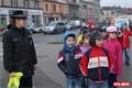 Policie dohlížela na přechody u škol v Plzni. Do projektu "Zebra se za tebe nerozhlédne" se zapojili i prvňáčci ze 14. základní školy. 