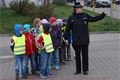 Policie dohlížela na přechody u škol v Plzni. Do projektu "Zebra se za tebe nerozhlédne" se zapojili i prvňáčci ze 14. základní školy. 