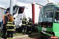 Srážka kamionu a tramvaje na Palackého. 