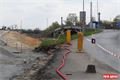 Příprava napojení nové silnice k železničnímu viaduktu. 