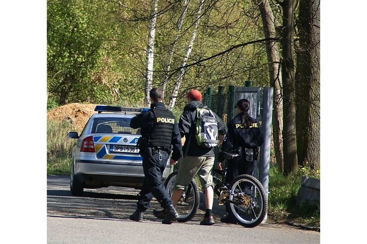 Kontroly se přesunuly během dopoledne také do parku za Plazu. Kontroly se přesunuly během dopoledne také do parku za Plazu.