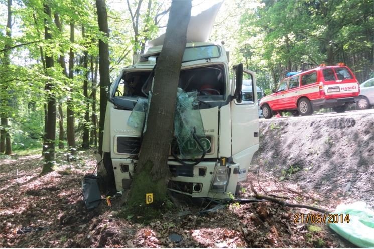 Nehoda kamionu u Babylonu, zdroj: PČR