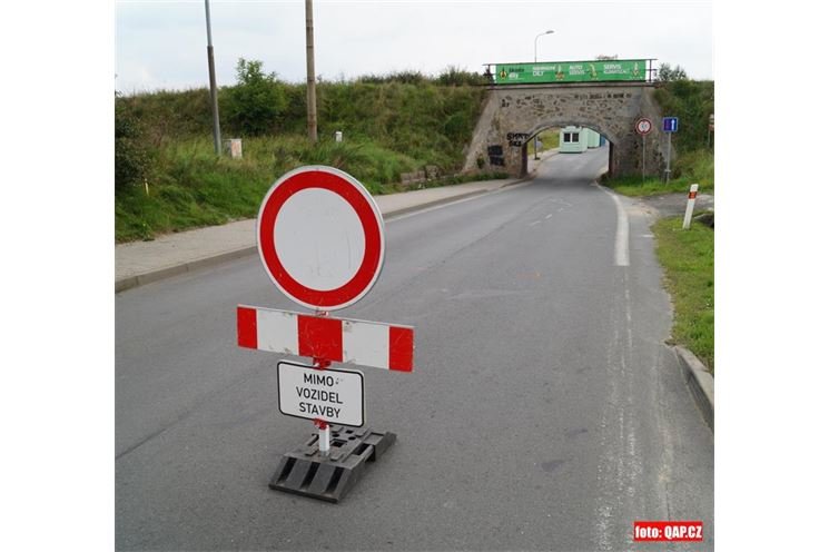 Uzavřený viadukt u Boleváku_QAP_foto (10)