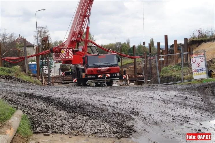 Stavba viaduktu u Boleváku_QAP_foto (5)