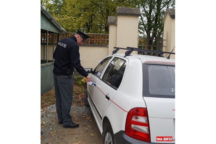 Kontroly PČR na hřbitovech_QA_foto (16)