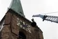 Zvedání zvonů na věž katedrály sv. Bartoloměje_QAP_foto (36)