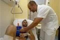 tichaček v nemocnici
