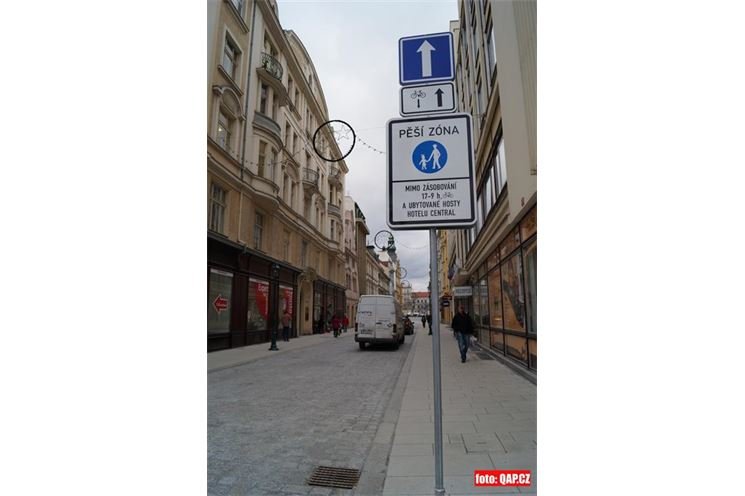 Z Riegrovy ulice je pěší zóna_QAP_foto (9)