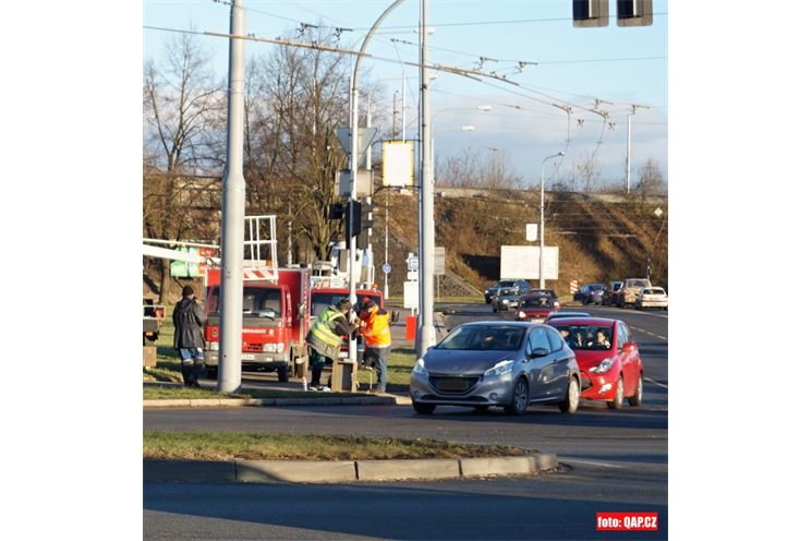 Oprava semaforů Jateční - Rokycanská (8)