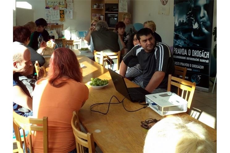 Pohled na besedu s rodiči Pohled na besedu s rodiči