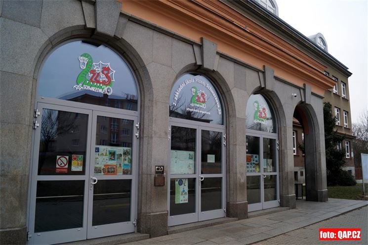 ZŠ_Schwarzova (2) ZŠ_Schwarzova (2)