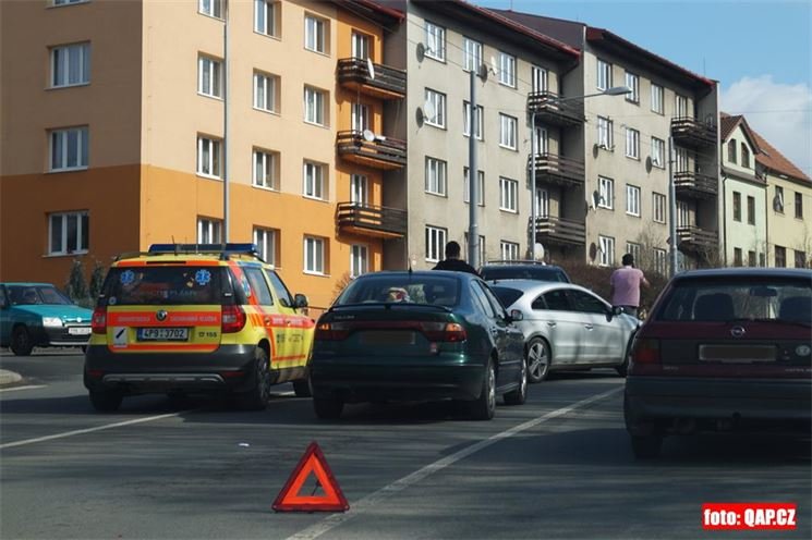 Nehoda_Malostranská (5)
