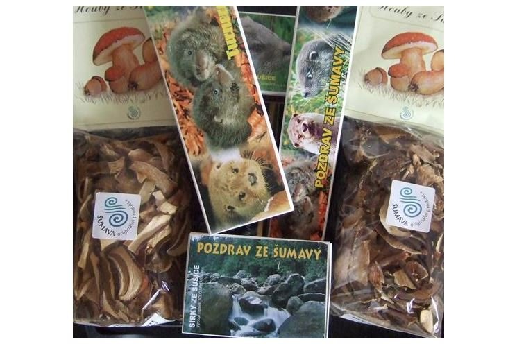 šumava originální produkty / sirky a houby z Turnerovy chaty / foto QAP.CZ 