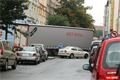 kamion uvízl v ulici Zikmunda Wintra (7)