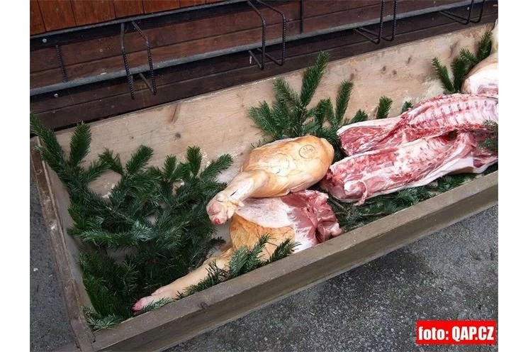 Zabijačka na plovárně (5)