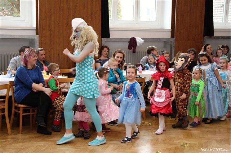 Maškarní Přeštice (9)