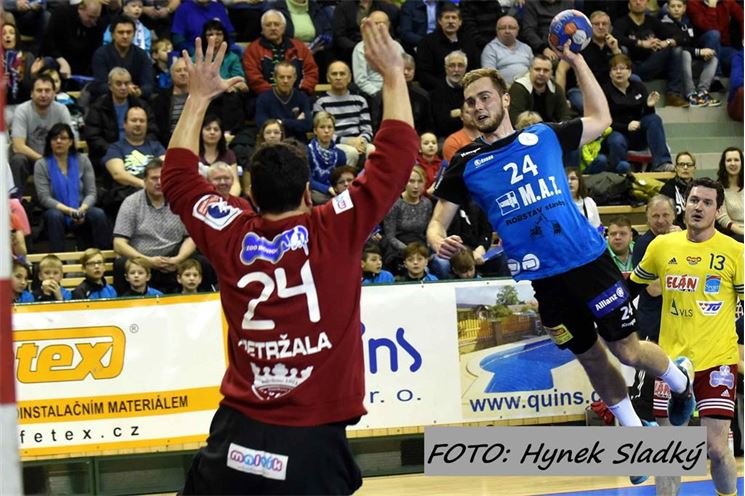 FOTO Hynek Sladký - 812 FOTO Hynek Sladký - 812