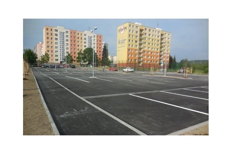 parkoviště parkoviště