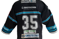 dres-cerny-back