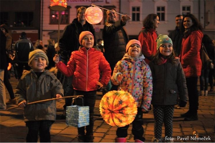 Lampionovy pruvod 28_rijen Plzeň (7)