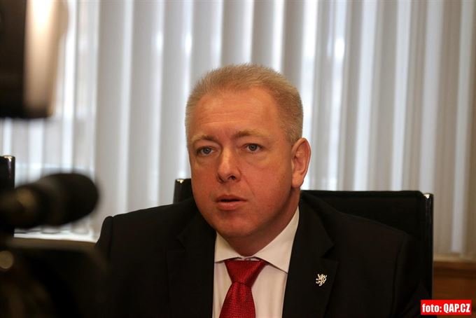 Ministr Chovanec na tiskové konferenci
