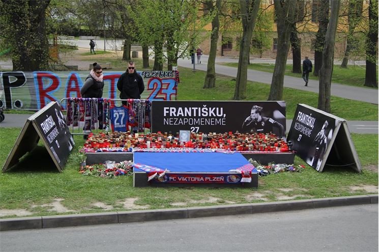 pietní místo pietní místo