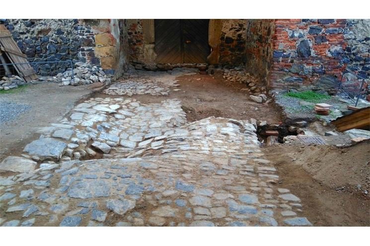 20171020_archeo-dlazba-1