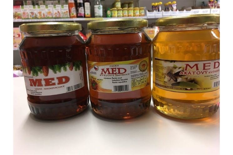 medy falšované foto SZPI medy falšované foto SZPI