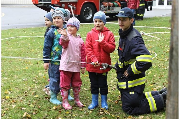 Den požární bezpečnosti 2017 (3) Den požární bezpečnosti 2017 (3)