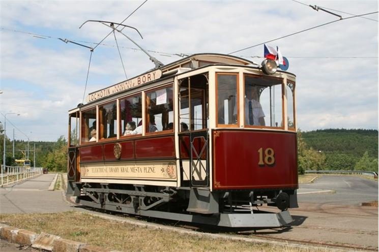 historická tramvaj Křižík historická tramvaj Křižík