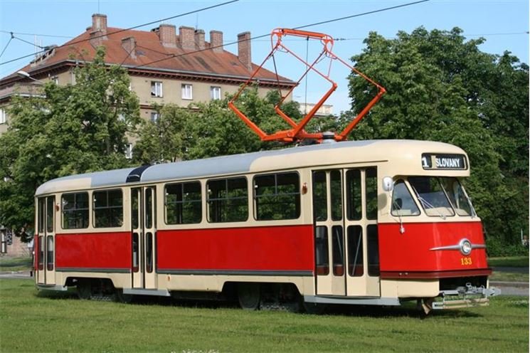 tramvaj z roku 1958 tramvaj z roku 1958