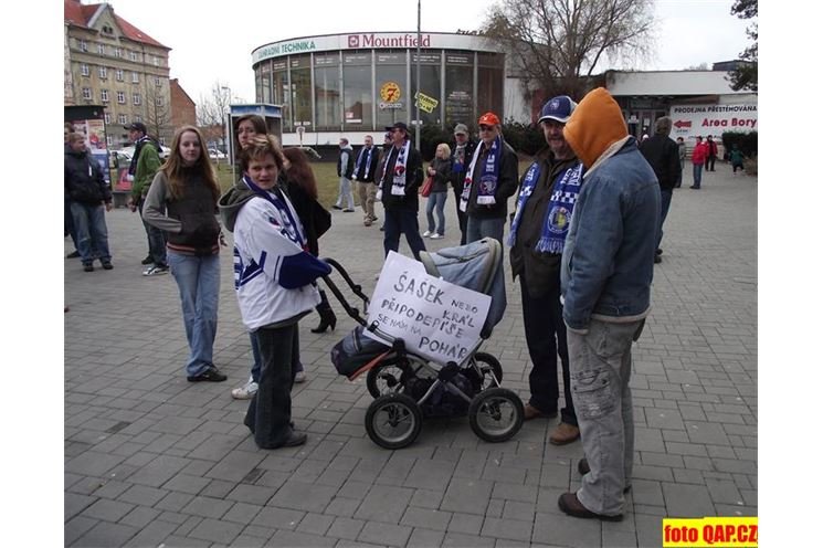 protest fanoušků 001