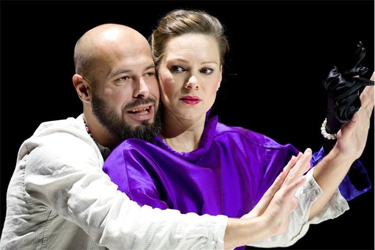 Tartuffe_foto_Irena_Sterbova_4