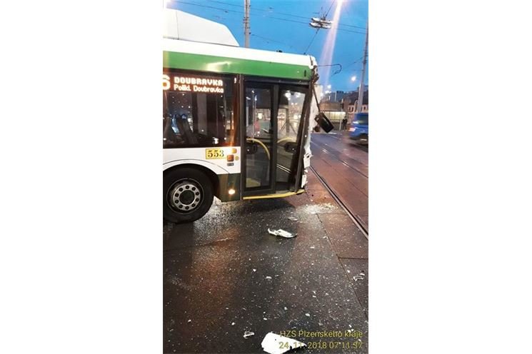 trolejbus trolejbus