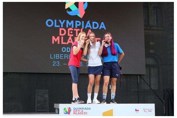 Ceremoniál Spěšná uprostřed