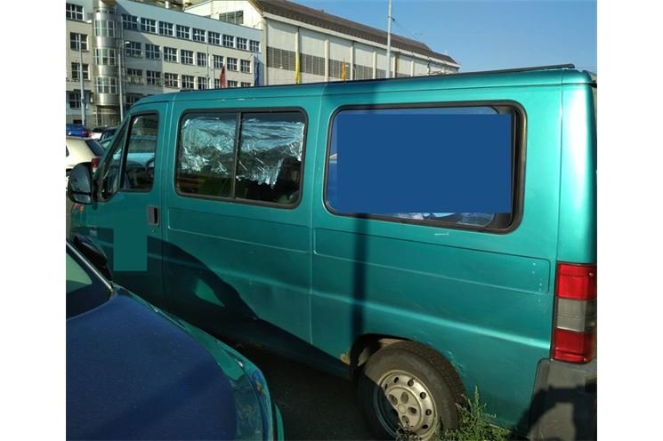přespávající v autě 2 přespávající v autě 2