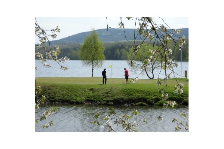 golf park Dýšina ostrovní jamka golf park Dýšina ostrovní jamka