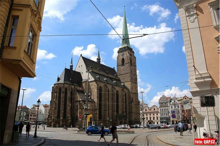 červen 2018 (1092)