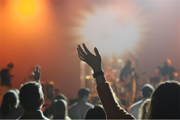 audience-868074 audience-868074