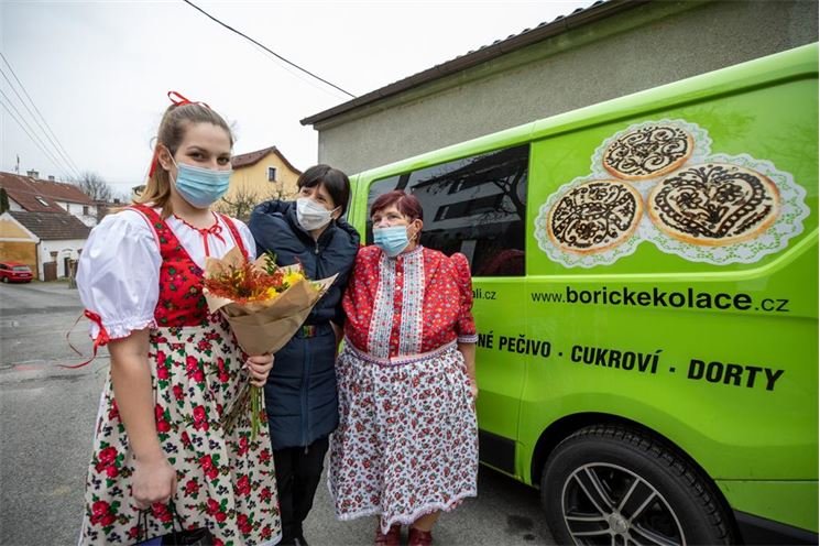 Povidlovy_krehky_kolacek---Marie_Vondrovicova Povidlovy_krehky_kolacek---Marie_Vondrovicova