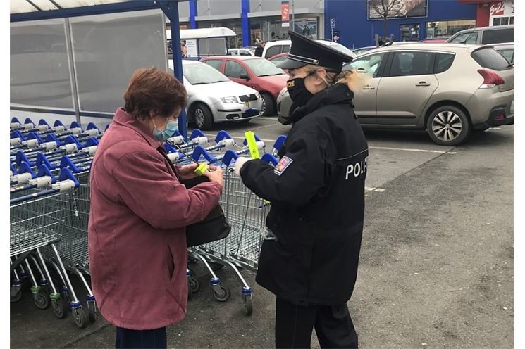 předvánoční nákupy bezpečnost předvánoční nákupy bezpečnost