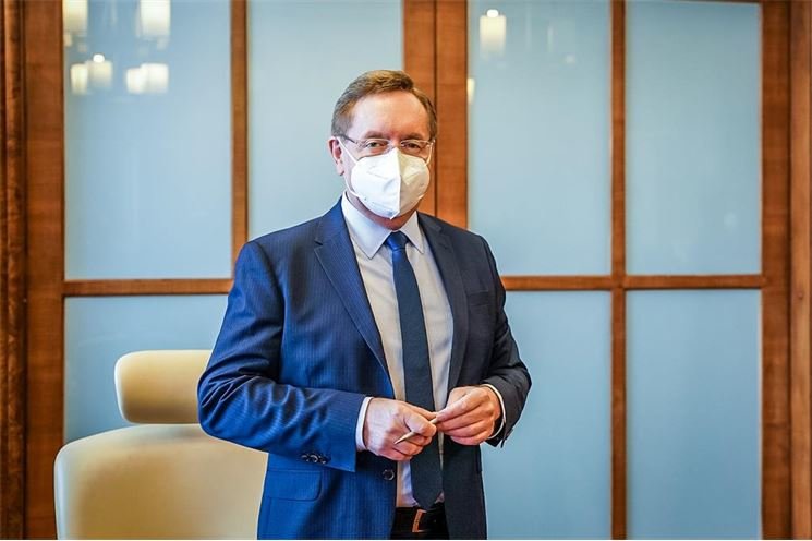 arenberger úřad vlády arenberger úřad vlády