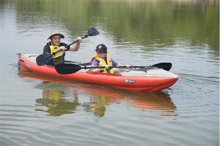 paddlers-3892320_1920