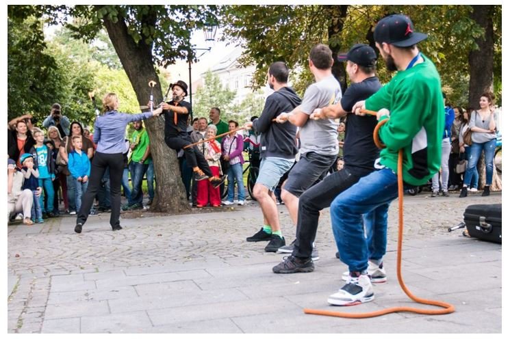Busking_2 Busking_2