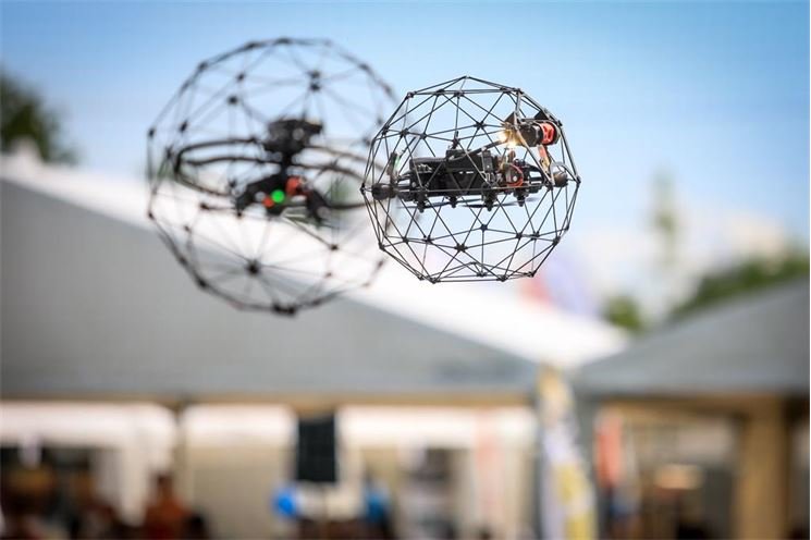dron dron