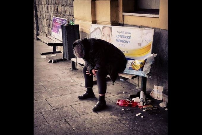 bezdomovci nadraží foto čtenář QAP_1